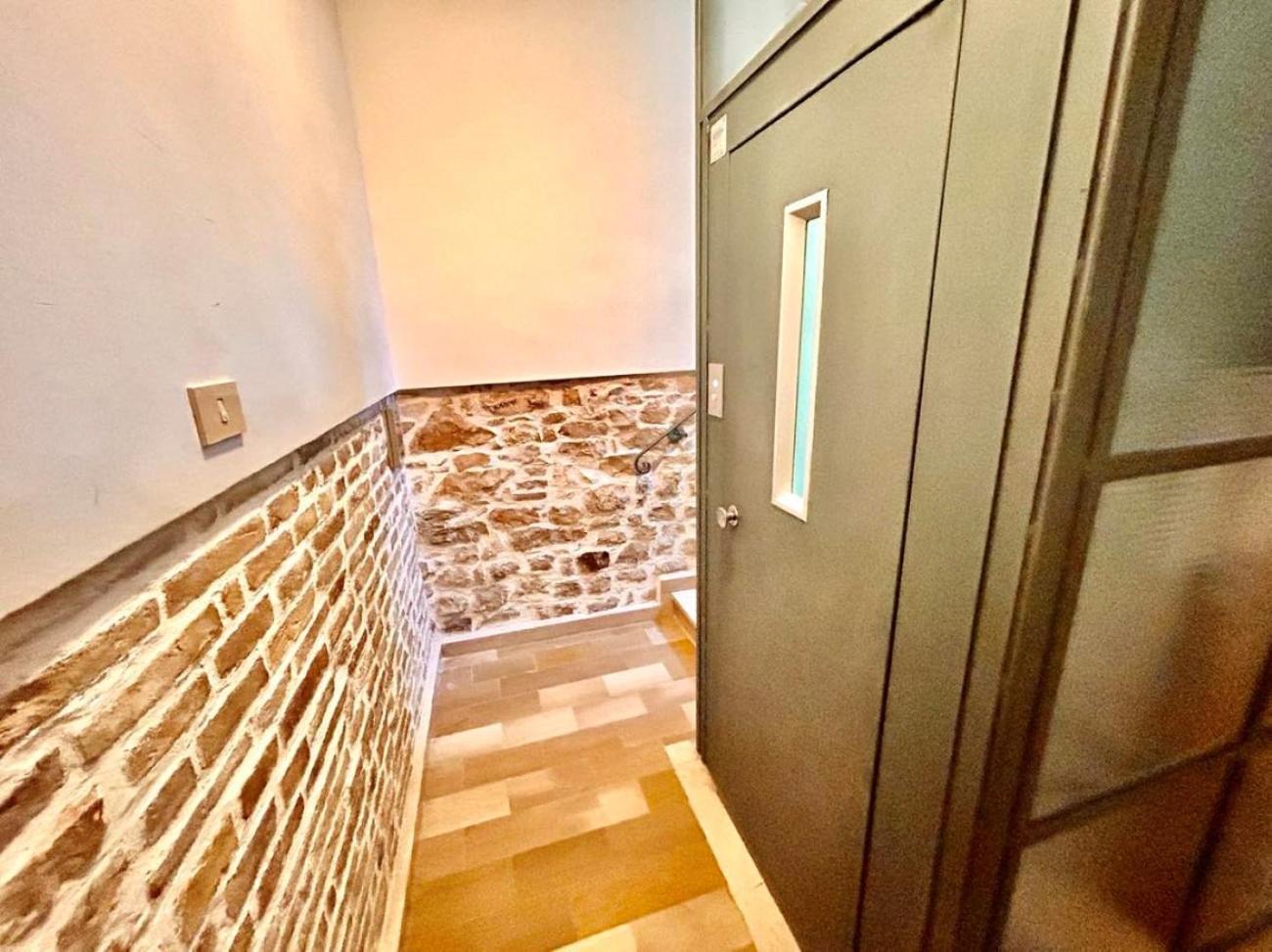Paulis - Semiattico In Pieno Centro A Sirolo, Con Meravigliosa Vista Mare Apartment ภายนอก รูปภาพ